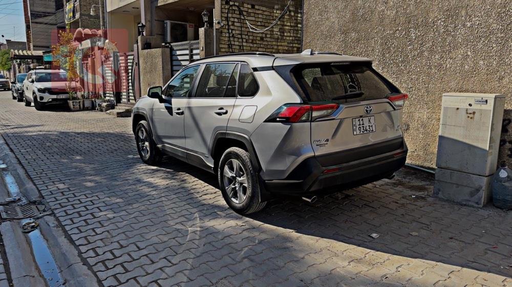 تۆیۆتا ڕاڤ 4